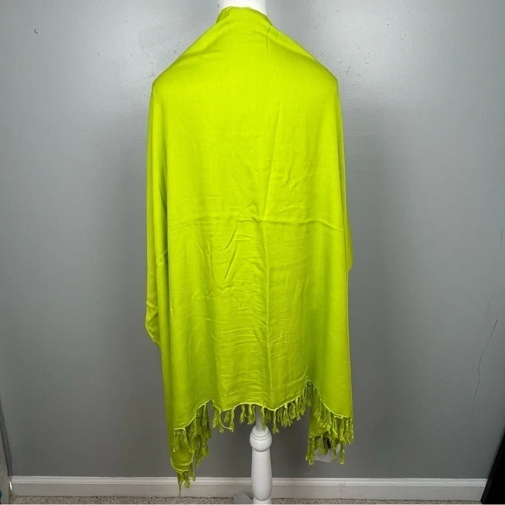 NWT Shu-Shi Oceania Cruiseline lime green fringe trim sarong w/cinch ring.